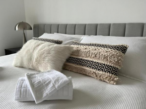 URALLA STUDIO - South Coast - Private Guest Suite, Nowra